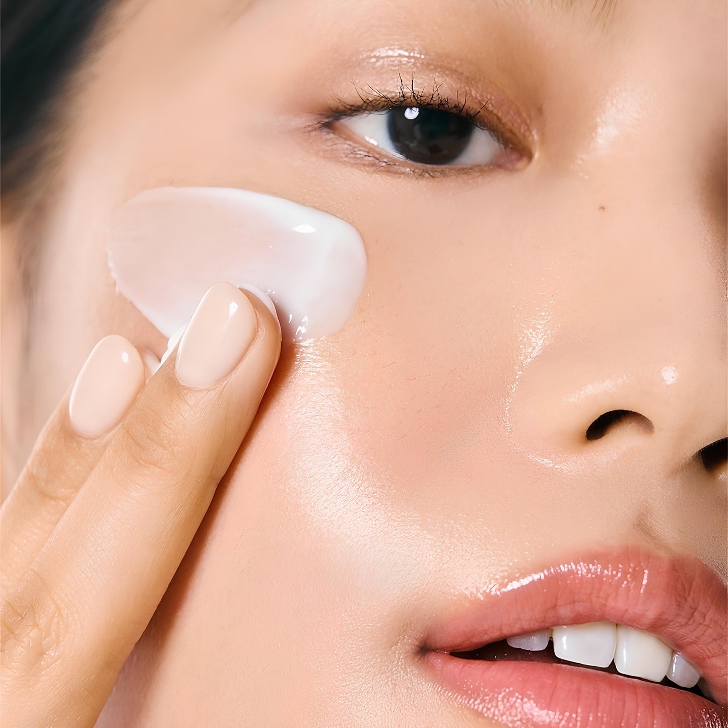 Crème Raffermissante et Liftante Au Rétinol Doux Japonais                                   — 50mL